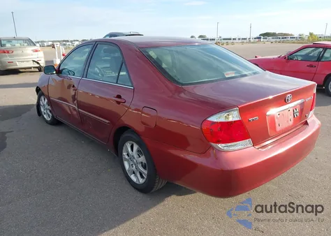 2005 Toyota Camry Xle V6 from USA, damaged, VIN 4T1BF30K15U104003